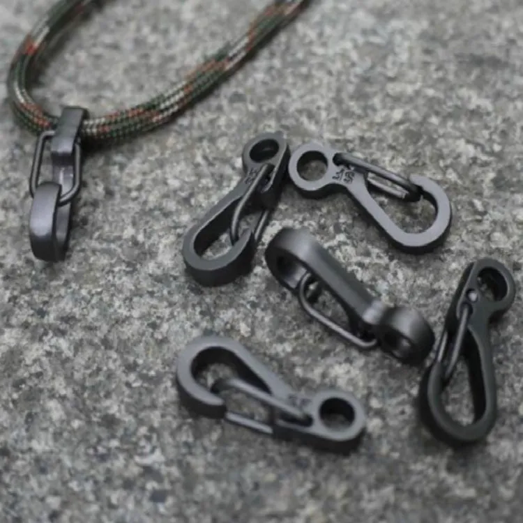 10 PCS SF Version Simple Mini Spring Hanging Buckle Keychain Buckle, Suitable for within 5mm Umbrella Rope(Gun Color)