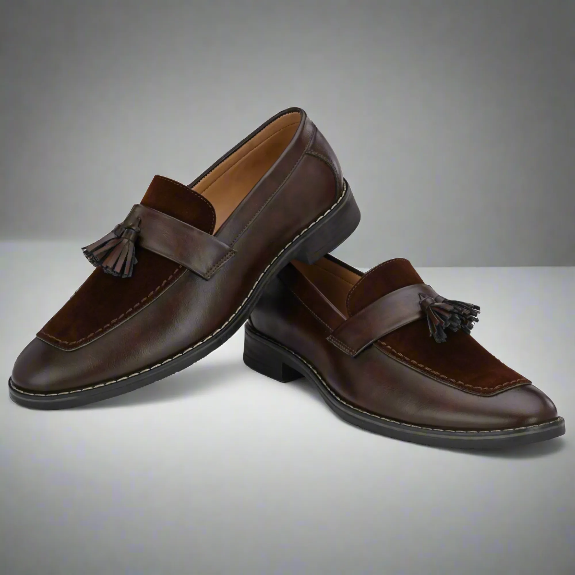 Attitudist Unisex Handcrafted Brown Plain Tassel Loafer With Knotted Laces In Moccassin Style