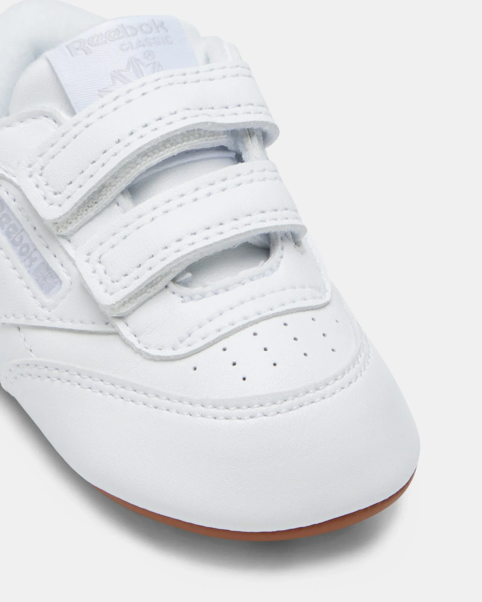 Club C Crib Shoes White/White/White