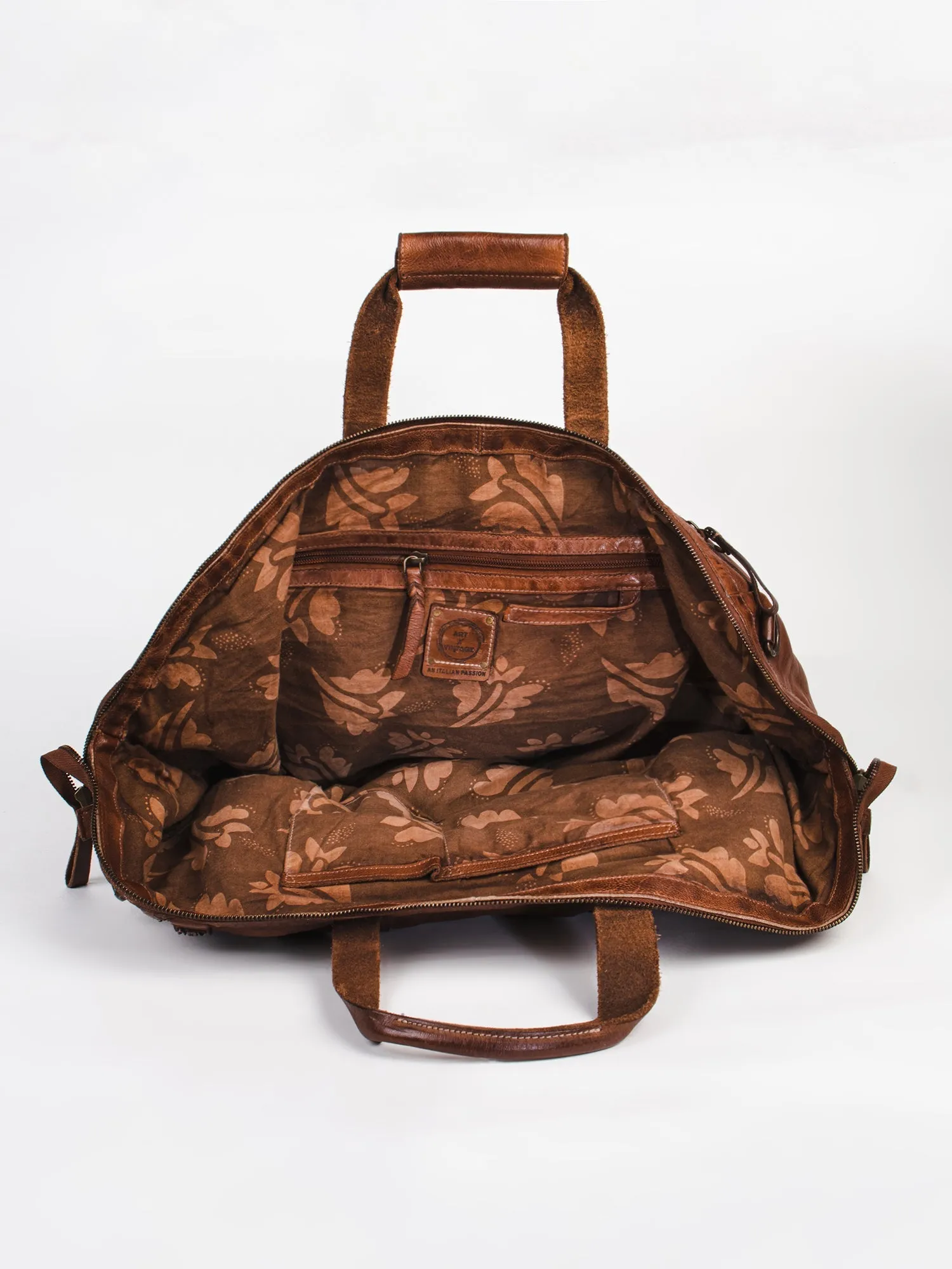 Ethan: Cognac Weekender Bag In Washed Leather For Travel