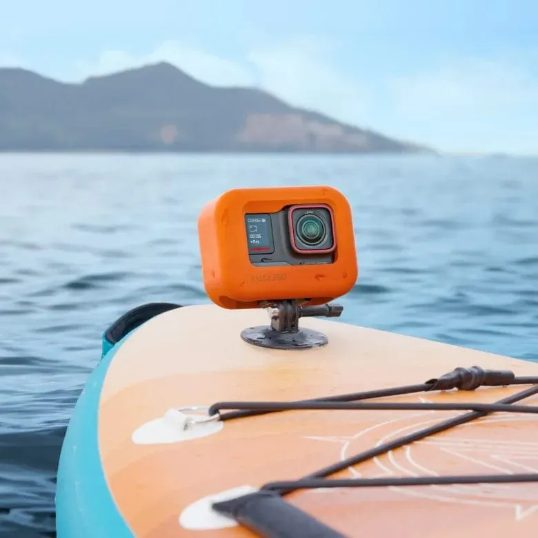 Insta360 Ace Pro & Insta360 Ace Float Guard