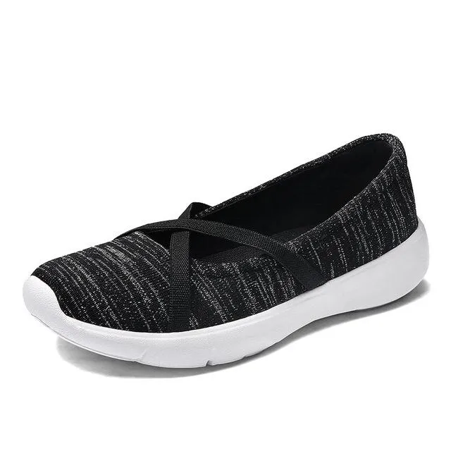 Laura Women's Slip-On Black Shoes