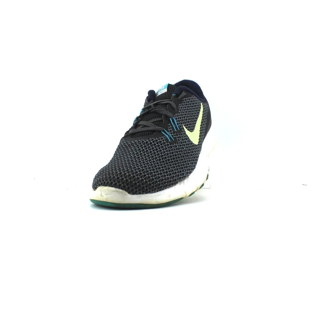 NIKE FREE TR 7