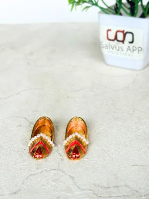 Salvus APP SOLUTIONS Fancy Multicolor Stone Worked Laddu Gopal Miniature Mojadi/Juti/Shoes For Lord Krishna Idol (1.2 Inch)