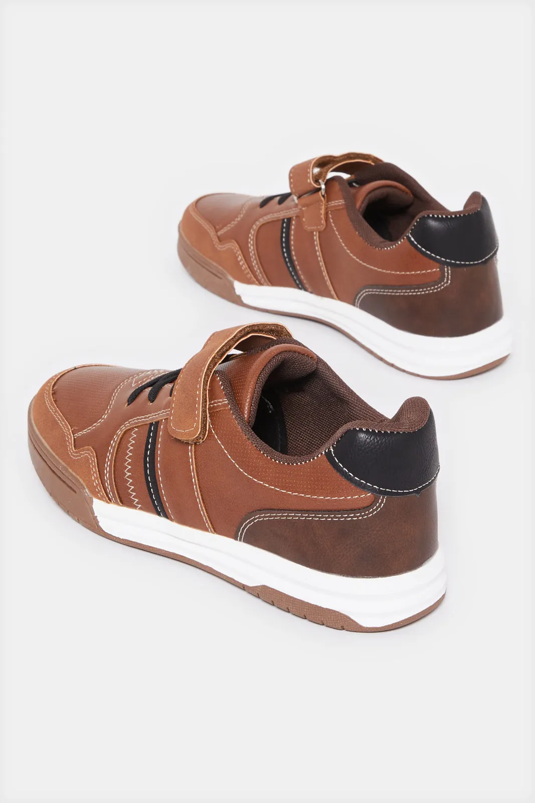 Senior Boys Brown Material Block Sneaker