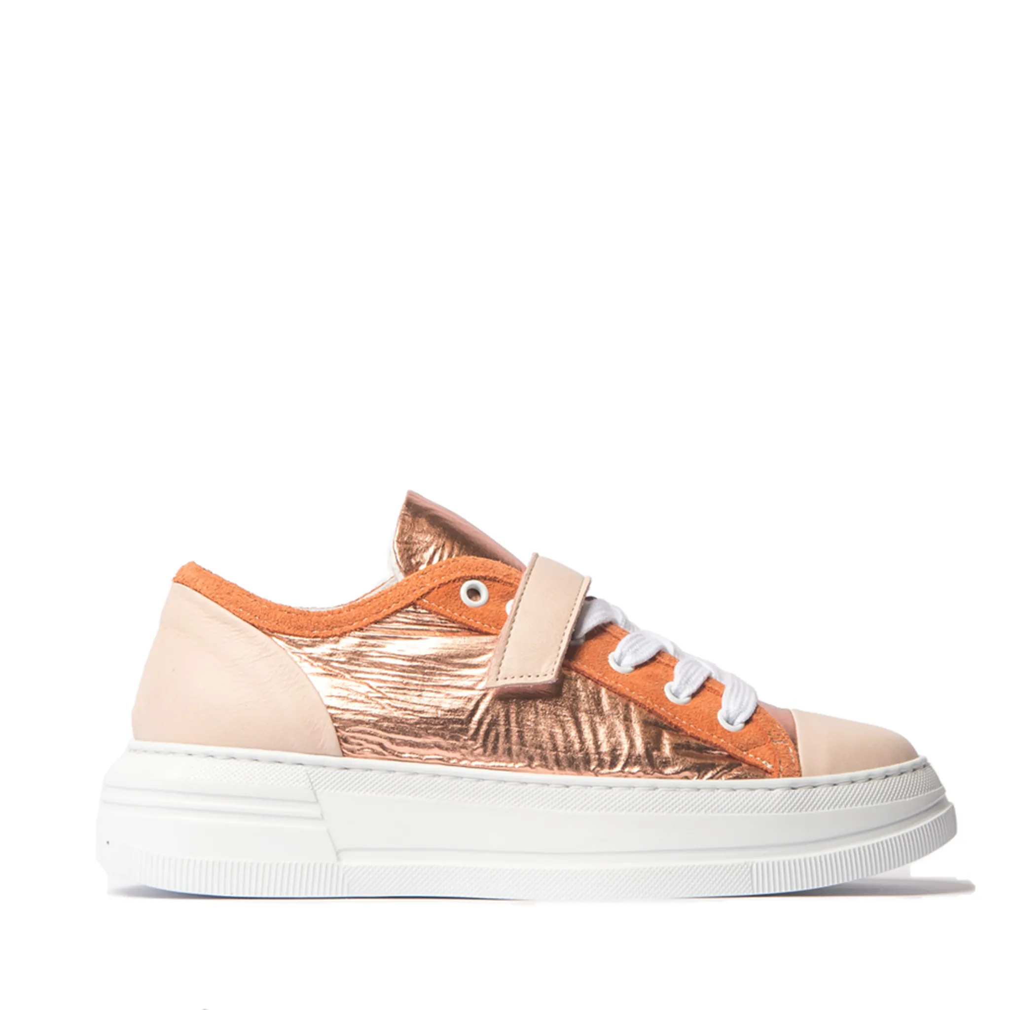 Sizzle Sneaker in Tangerine