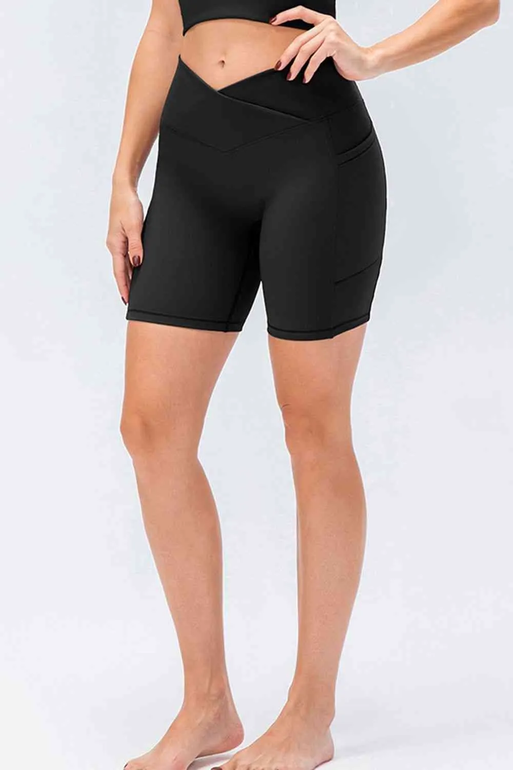 Slim Fit V-Waistband Sports Shorts