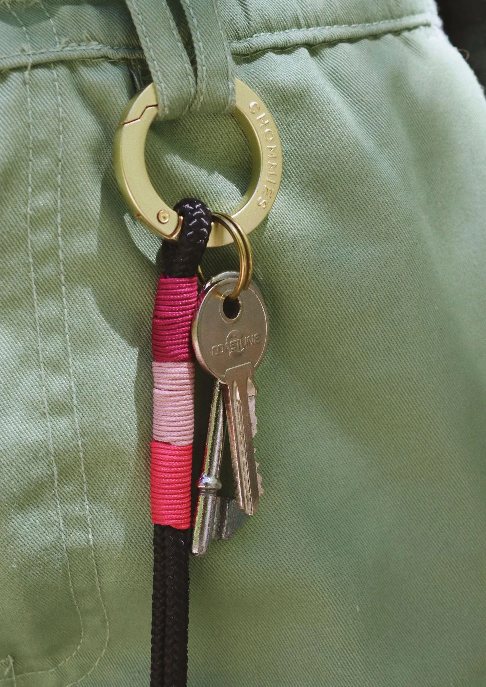 Sports Keyring | Pink Acid on Black