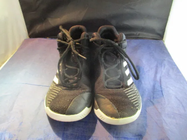 Used Adidas Basketball Shoes Youth Size 5 - no insoles